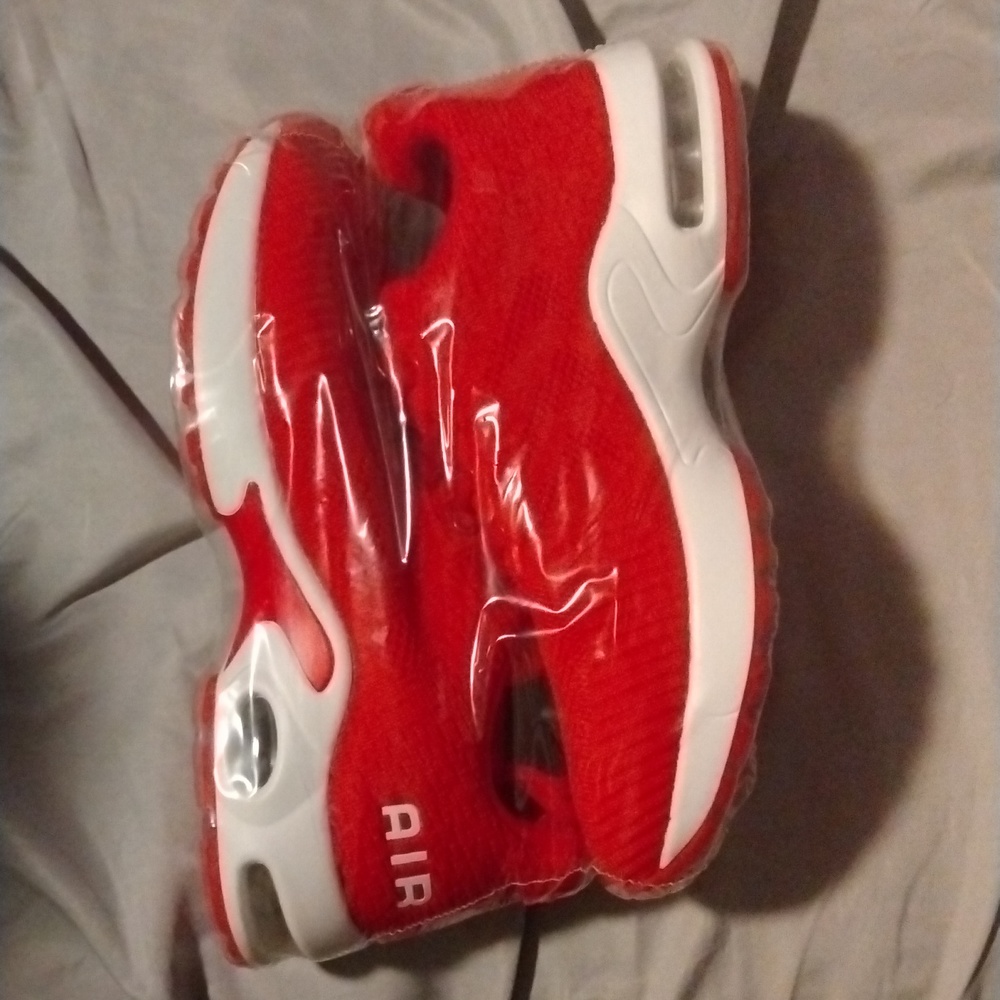 Women's running shoes